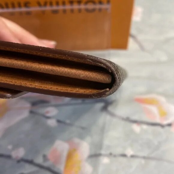 Authentic Louis Vuitton Monogram Sarah Long Wallet - Picture 8 of 12